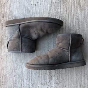 Gray Ugg Minis